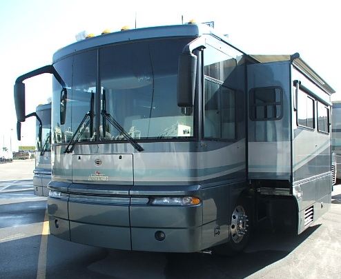 2003 Winnebago Ultimate Advant