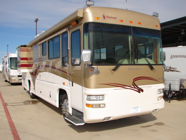Used 2002 Foretravel Foretravel 295-U Class A - Diesel For Sale