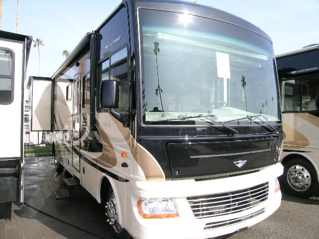 New 2009 Fleetwood Bounder 35E Class A - Gas For Sale
