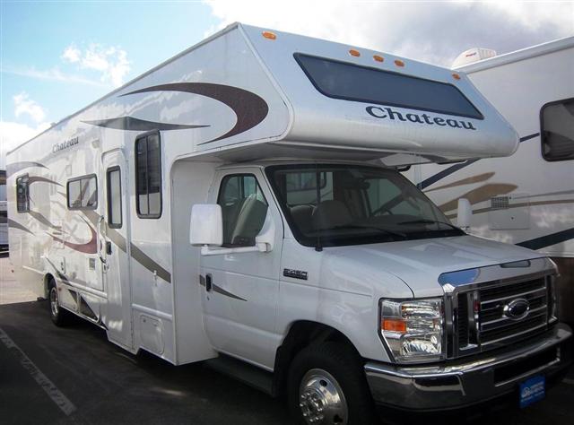 Used 2010 Fourwinds Chateau 31R Class C For Sale