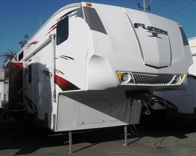 New 2008 Keystone Fuzion 373 Fifth Wheel Toyhauler For Sale