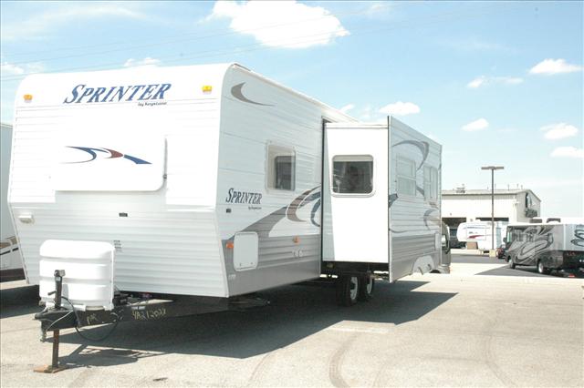 Used 2004 Keystone Sprinter 307BHW Travel Trailer For Sale