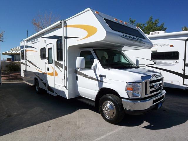 New 2010 Fourwinds Freedom Elite 26E Class C For Sale
