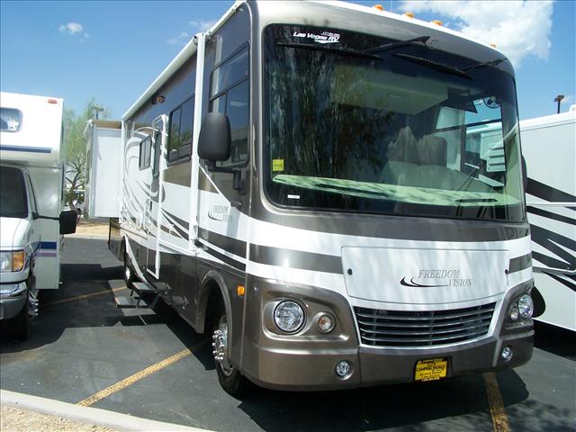 New 2009 Coachmen Freedom Vision 3150SA Class A - Gas For Sale