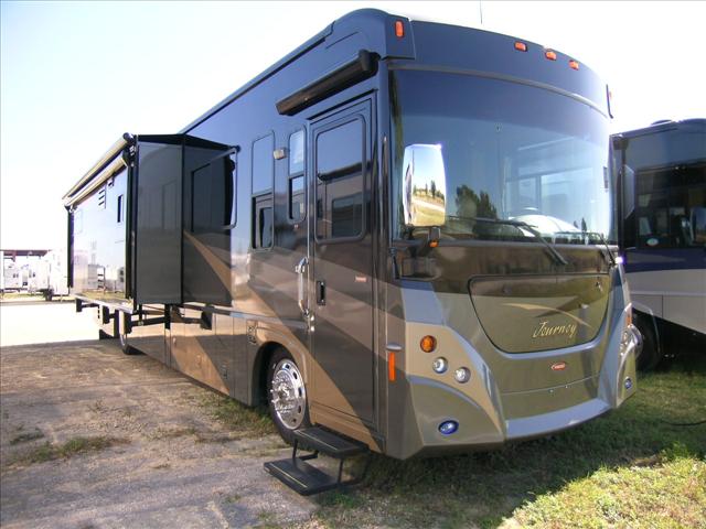 2009 Winnebago Journey
