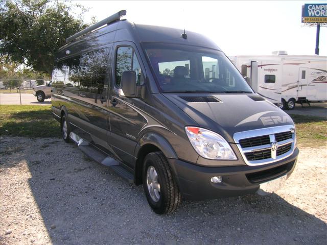 2009 Winnebago Era