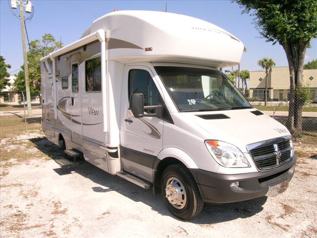 2009 Winnebago View