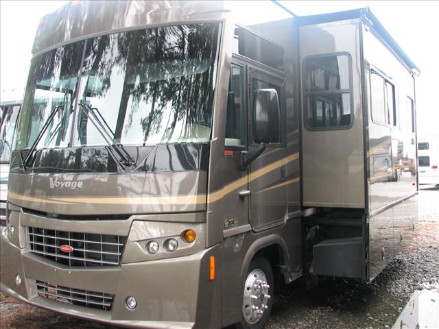 New 2008 Winnebago Voyage 33V Class A - Gas For Sale