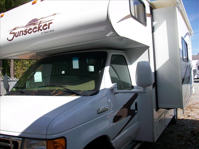 Used 2007 Forest River Sunseeker 2450 Class C For Sale