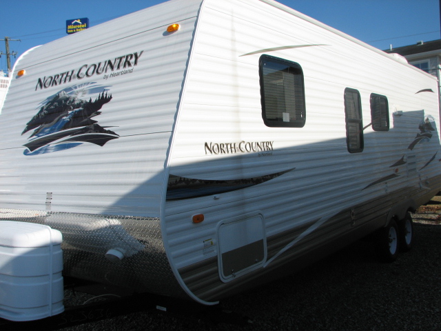 New 2009 Heartland North Country 26BH Travel Trailer For Sale