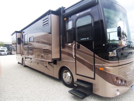 New 2009 Fleetwood Expedition 38F Class A - Diesel For Sale