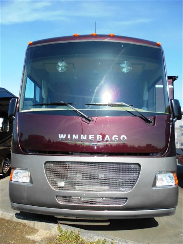 2014 Class A - Gas Winnebago Vista