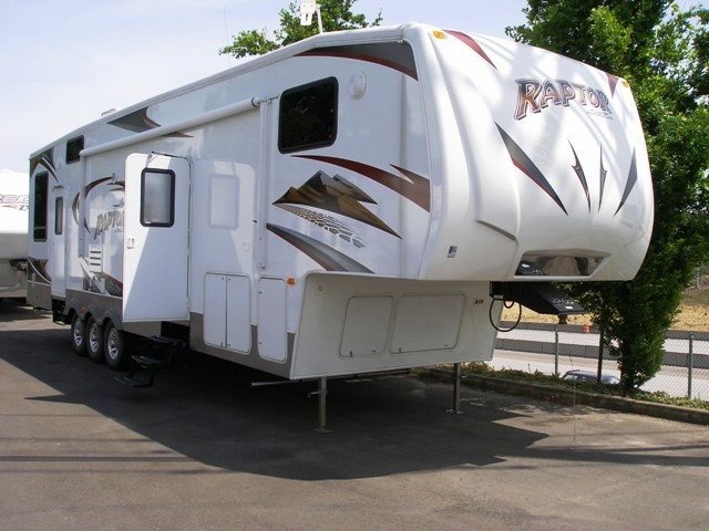 New 2008 Keystone Raptor 3612DS Fifth Wheel Toyhauler For Sale