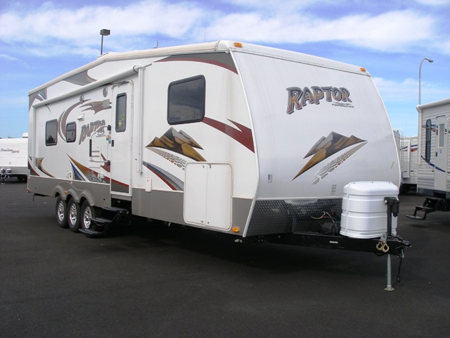 2009 Keystone Raptor