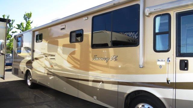 2003 Class A - Diesel Winnebago Journey