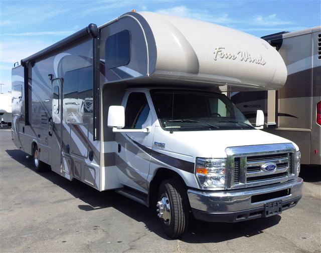 2015 Class C Thor Motor Coach Four Winds