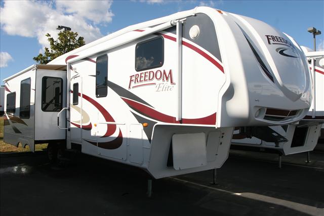 2009 Keystone Freedom Elite