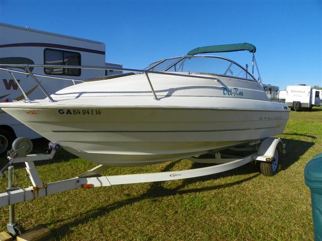 2000 ESCORT BOAT TRAILER