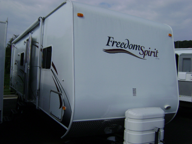 New 2008 Dutchmen Freedom Spirit FS260F-DSL Travel Trailer For Sale