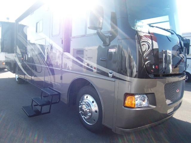 2012 Class A Winnebago Vista