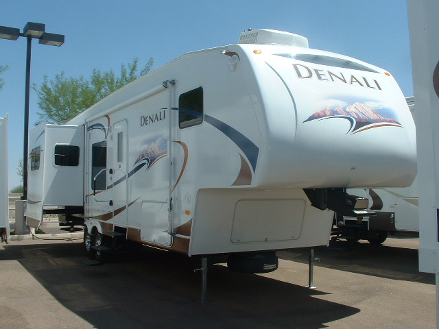 New 2009 Dutchmen Denali 31RGBS-M5 Fifth Wheel For Sale