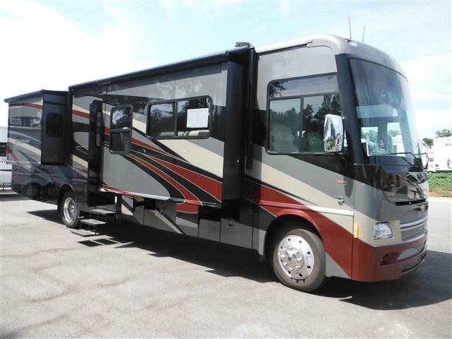 2013 Winnebago Adventurer