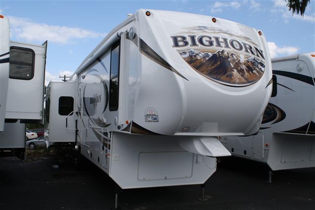 2013 Fifth Wheel Heartland Bighorn