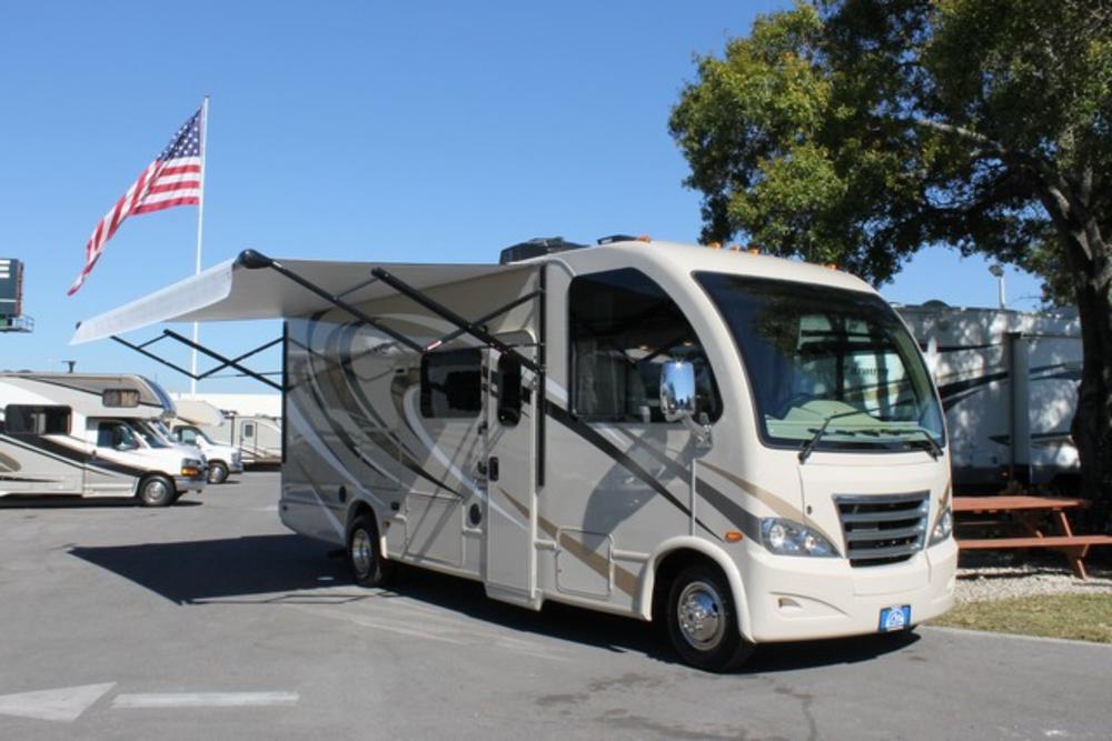 2017 Thor Axis 25.3 Camping World