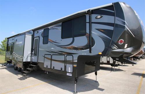 New 2016 Heartland Cyclone 4200 Toy Hauler Fifth Wheel At ...