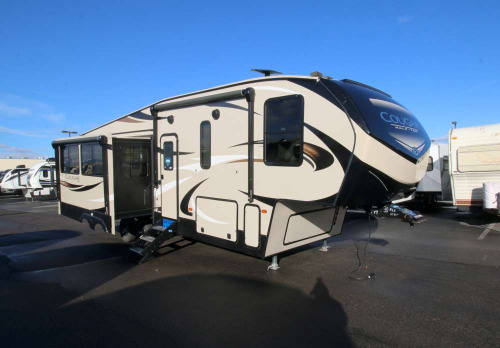 Camping World Kaysville >> New Or Used Fifth Wheel Campers For Sale Rvs Near Chicago Camping World Kaysville >> New Or Used Fifth Wheel Campers For Sale Rvs Near Chicago