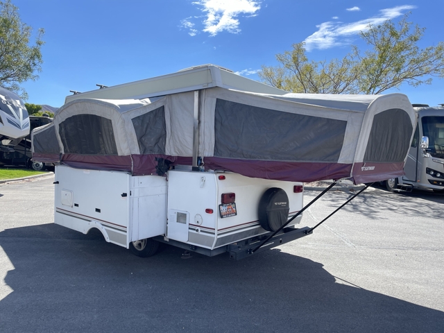 2007 Fleetwood Highlander Saratoga — photo 7 of 8