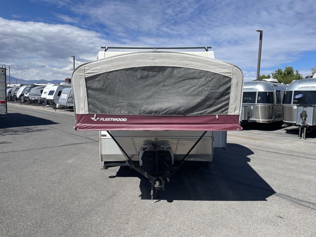 2007 Fleetwood Highlander Saratoga — photo 4 of 8