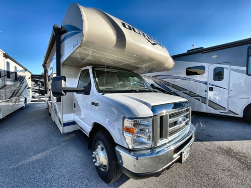 RV carousel image 1