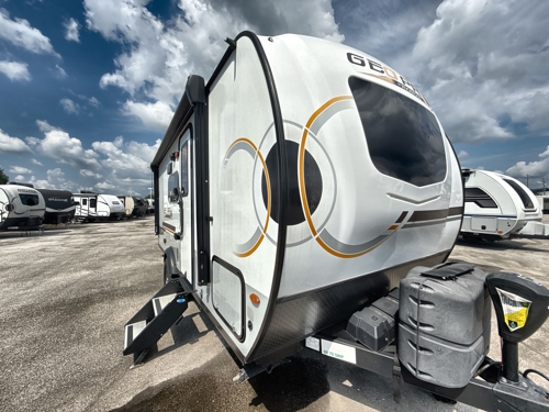 RV carousel image 1