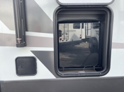 outside-kitchen thumbnail