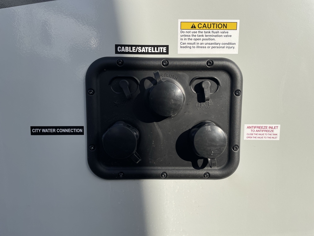 water-center-convenience-station