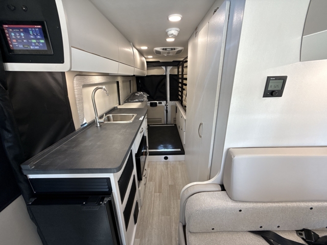 2026 Jayco Swift 20E — photo 3 of 8