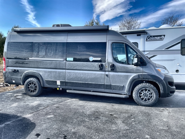 2026 Thor Eddie Bauer 20EB — photo 6 of 8