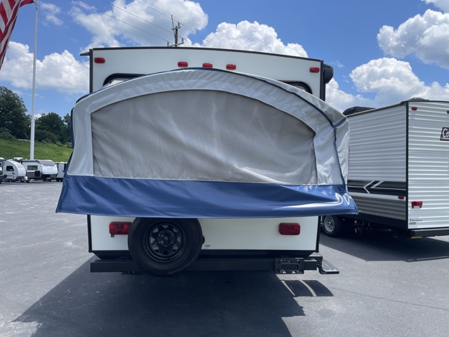2018 Keystone Bullet Crossfire 1650EX — photo 8 of 8