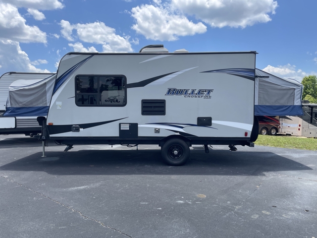 2018 Keystone Bullet Crossfire 1650EX — photo 7 of 8