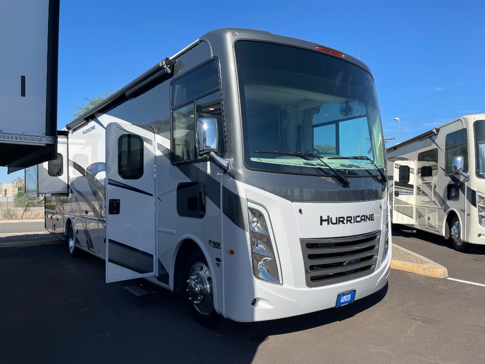 Thor Hurricane 35M Camping World of Avondale 2085397
