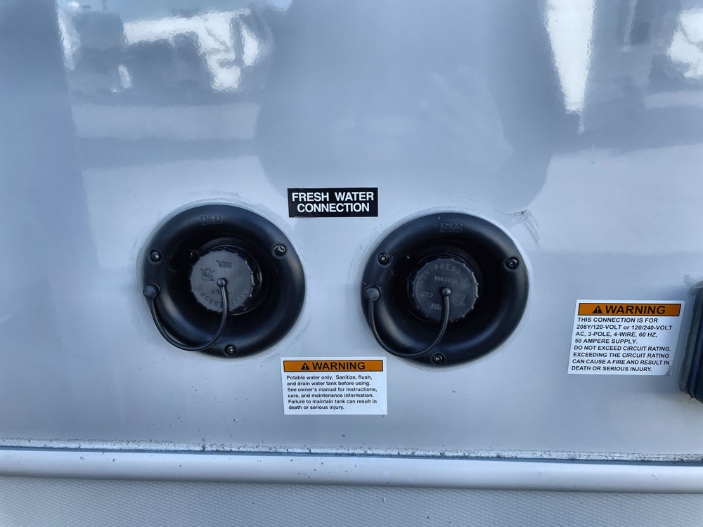 water-center-convenience-station