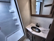 bathroom-2 thumbnail