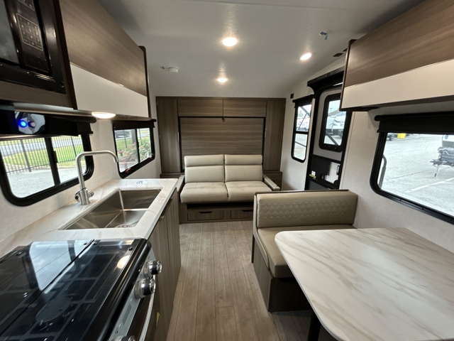 2025 Venture RV Sonic 190VRB — photo 3 of 8