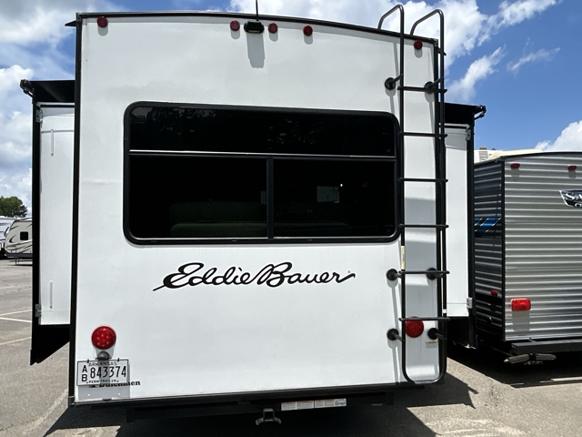 2024 Dutchmen Eddie Bauer 310RL — photo 7 of 8