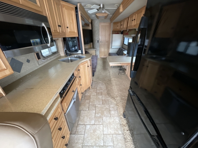 2007 Itasca Horizon 40TD — photo 2 of 8