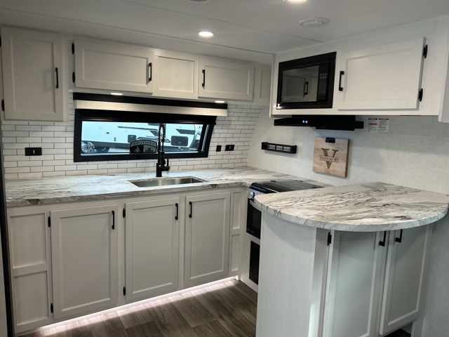 2026 Venture RV Stratus 262VFK — photo 3 of 8