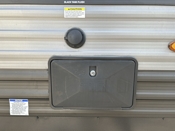 outside-shower thumbnail