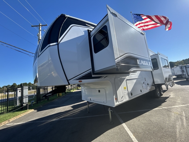 2026 Jayco Eagle 365UKTS — photo 7 of 8