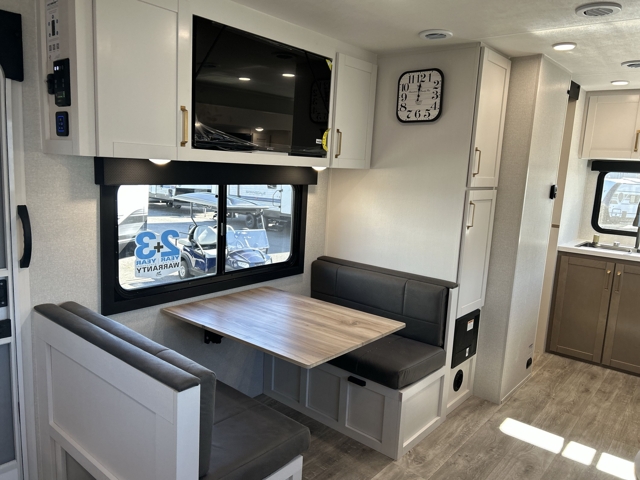 2026 Jayco Eagle HT 230MLCS — photo 4 of 8